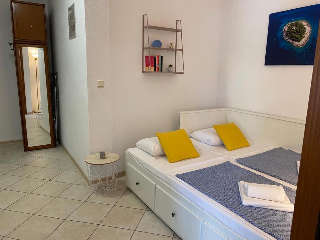 Apartmani Josipa Trogir Exteriör bild