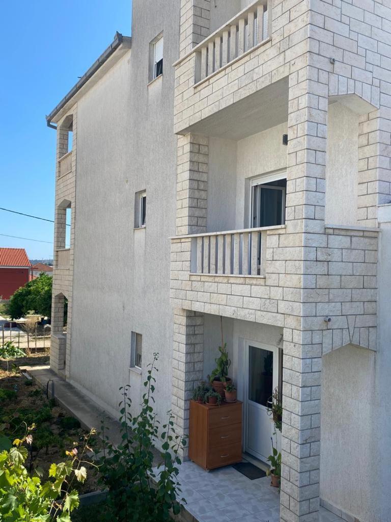 Apartmani Josipa Trogir Exteriör bild